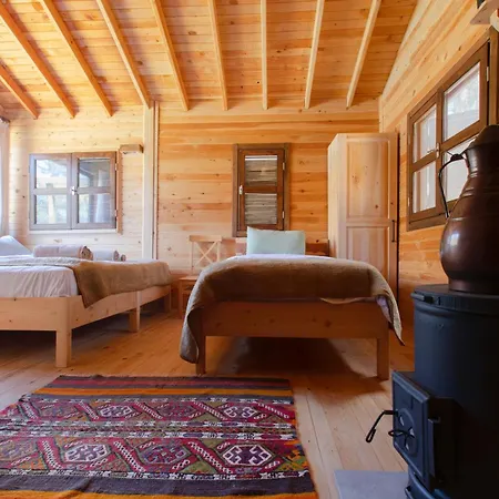 Babakamp Eco Ranch & Retreat * أولدينيس