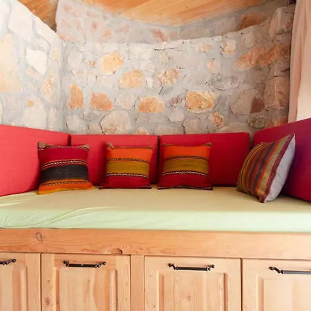 Babakamp Eco Ranch & Retreat Camping *